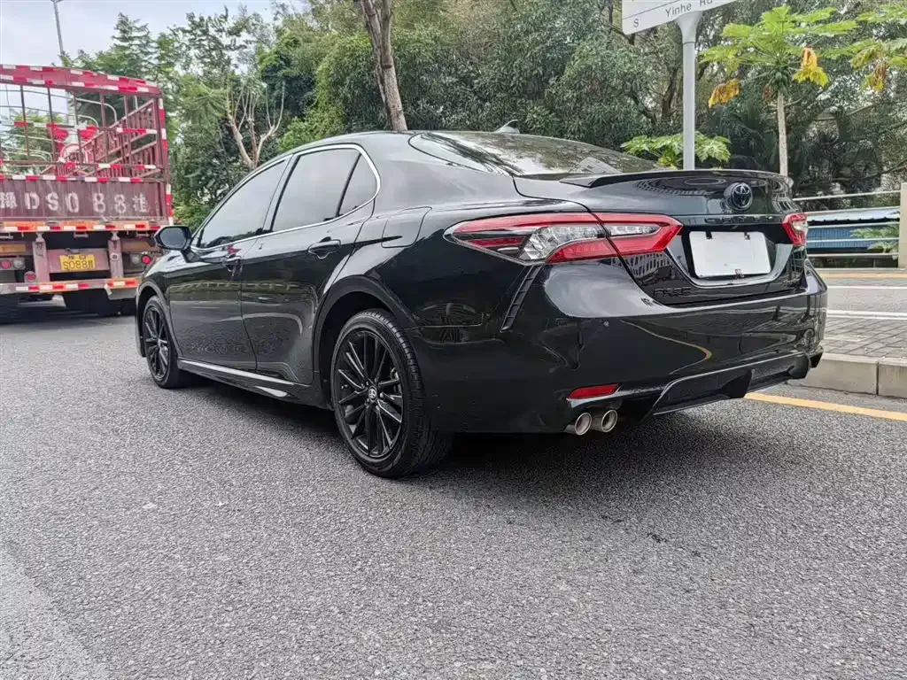 Toyota Camry 2024 из CN, фото 8