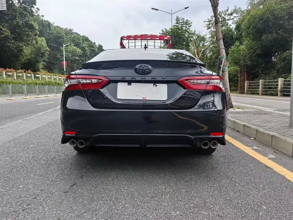 Toyota Camry 2024 из CN, фото 9