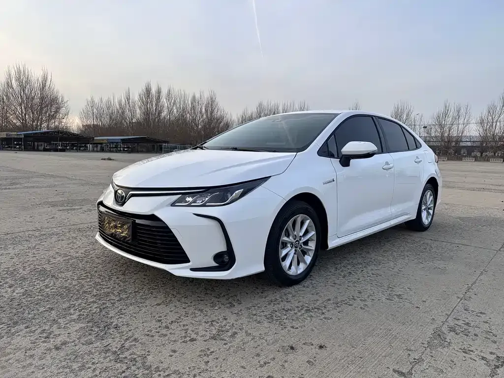 Toyota Corolla 2022 из CN, фото 1
