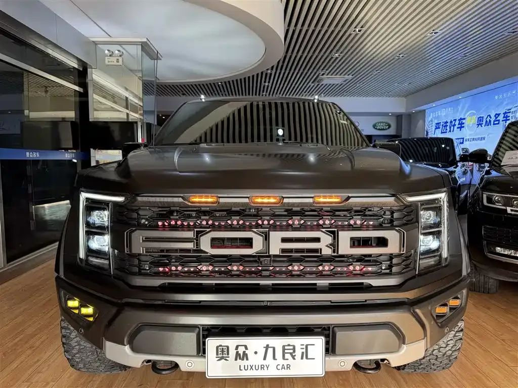 Ford F-150 Raptor 2023 из CN, фото 2