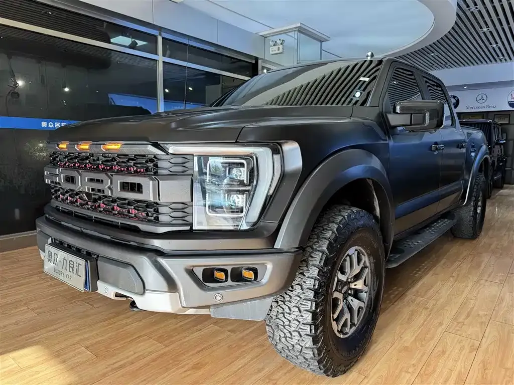 Ford F-150 Raptor 2023 из CN, фото 3