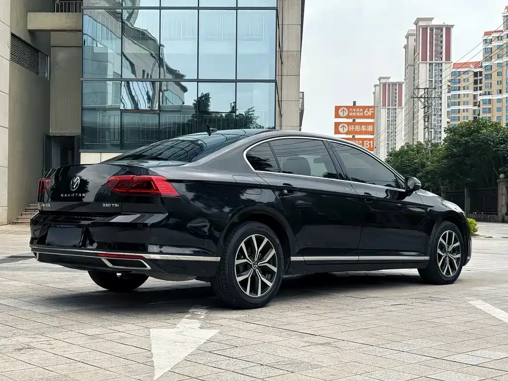 Volkswagen Magotan 2022 из CN, фото 6