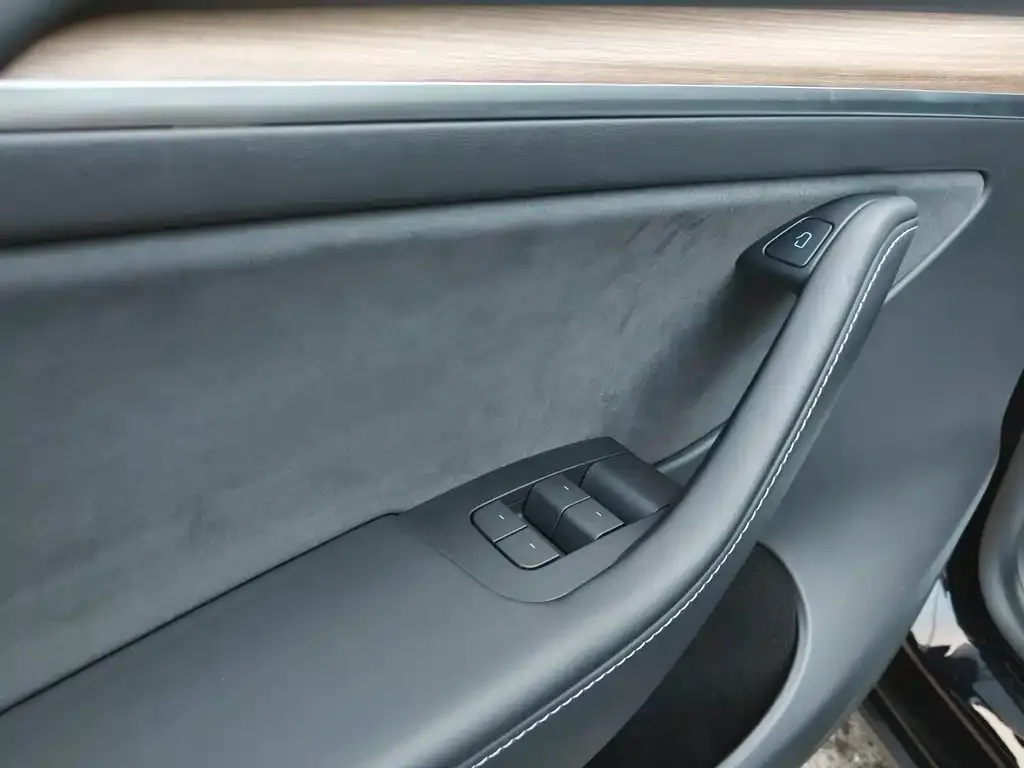 Tesla Model Y 2021 из CN, фото 4