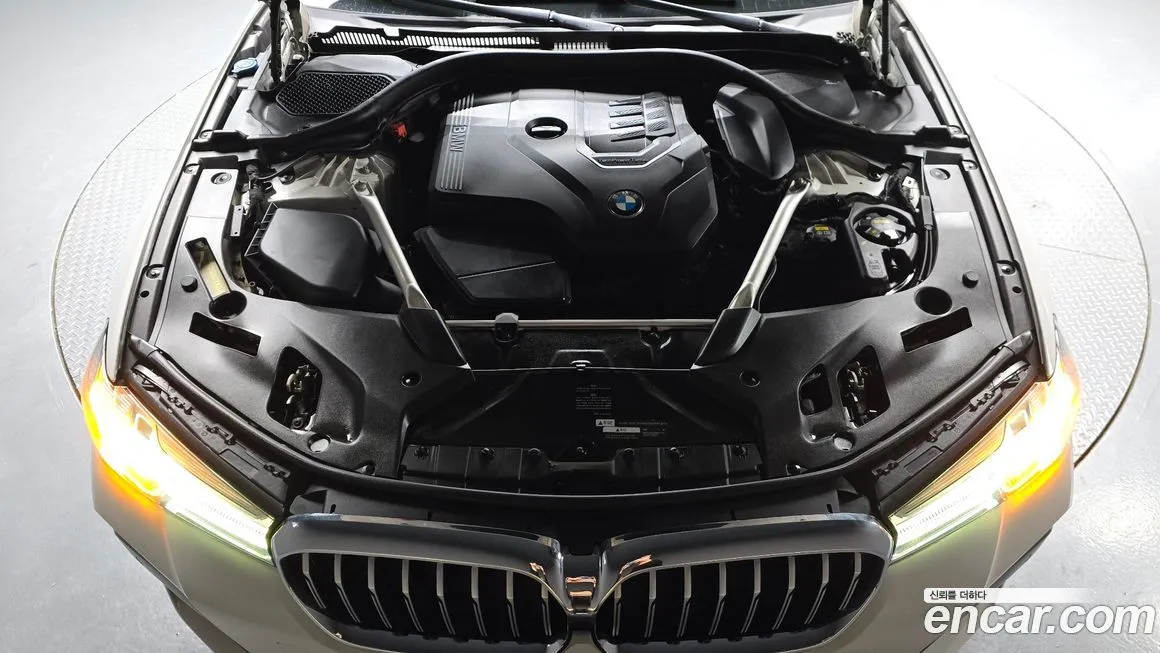 BMW 5-Series 2021 из KR, фото 6