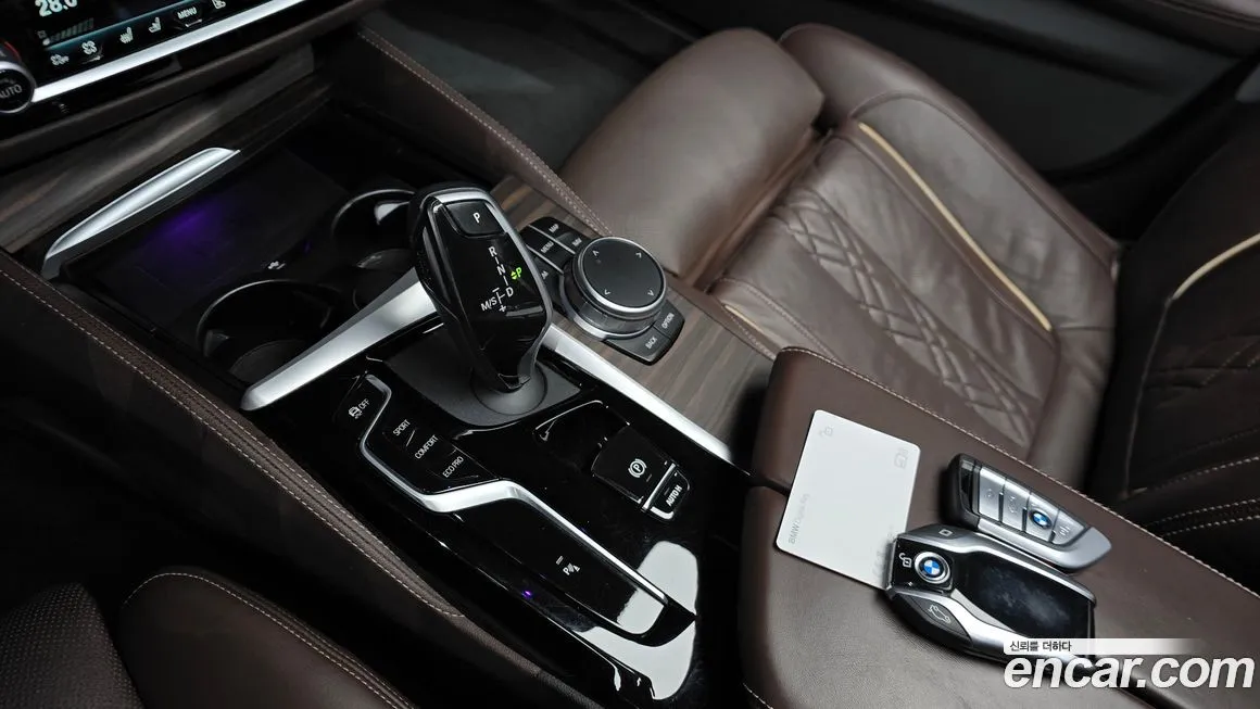 BMW 5-Series 2021 из KR, фото 9