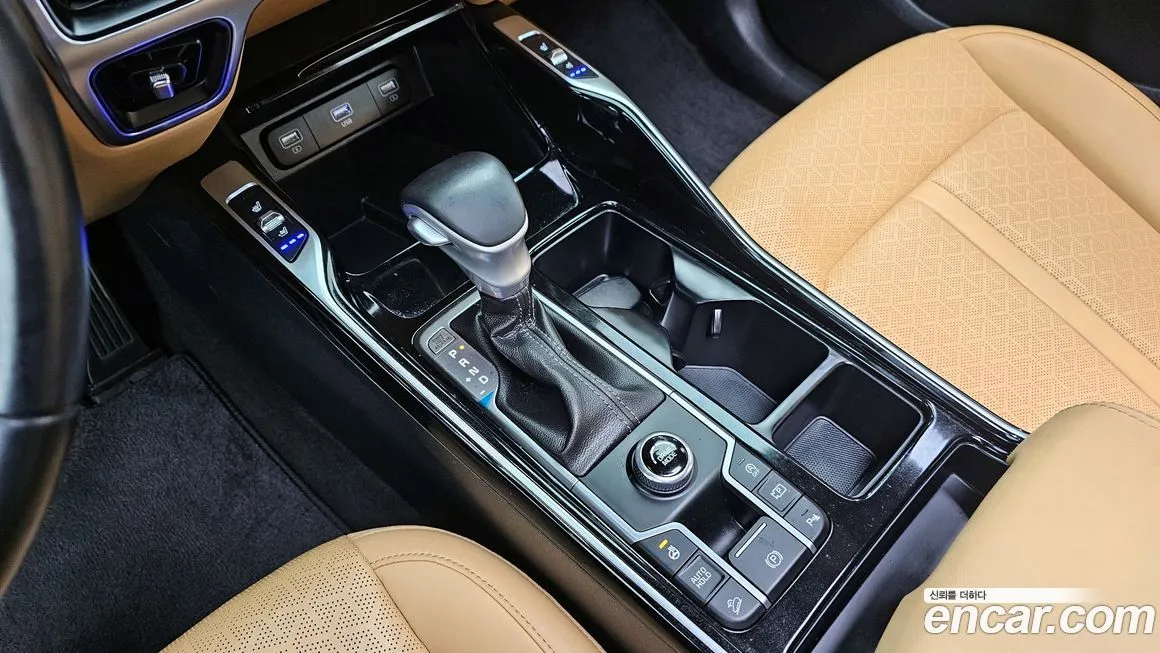 Kia Sorento — фото 9