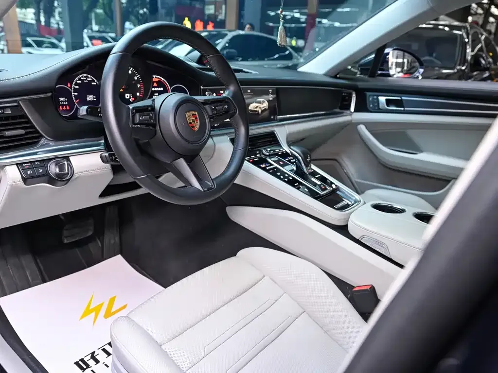 Porsche Panamera 2024 из CN, фото 8