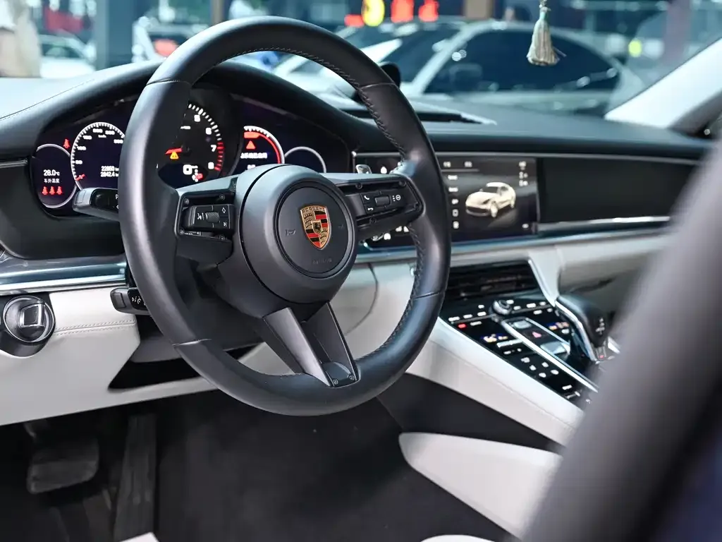 Porsche Panamera 2024 из CN, фото 9