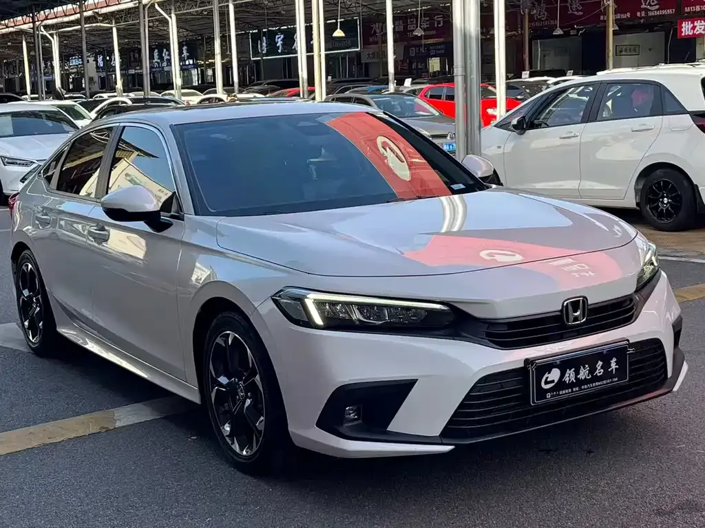 Honda Civic — фото 3