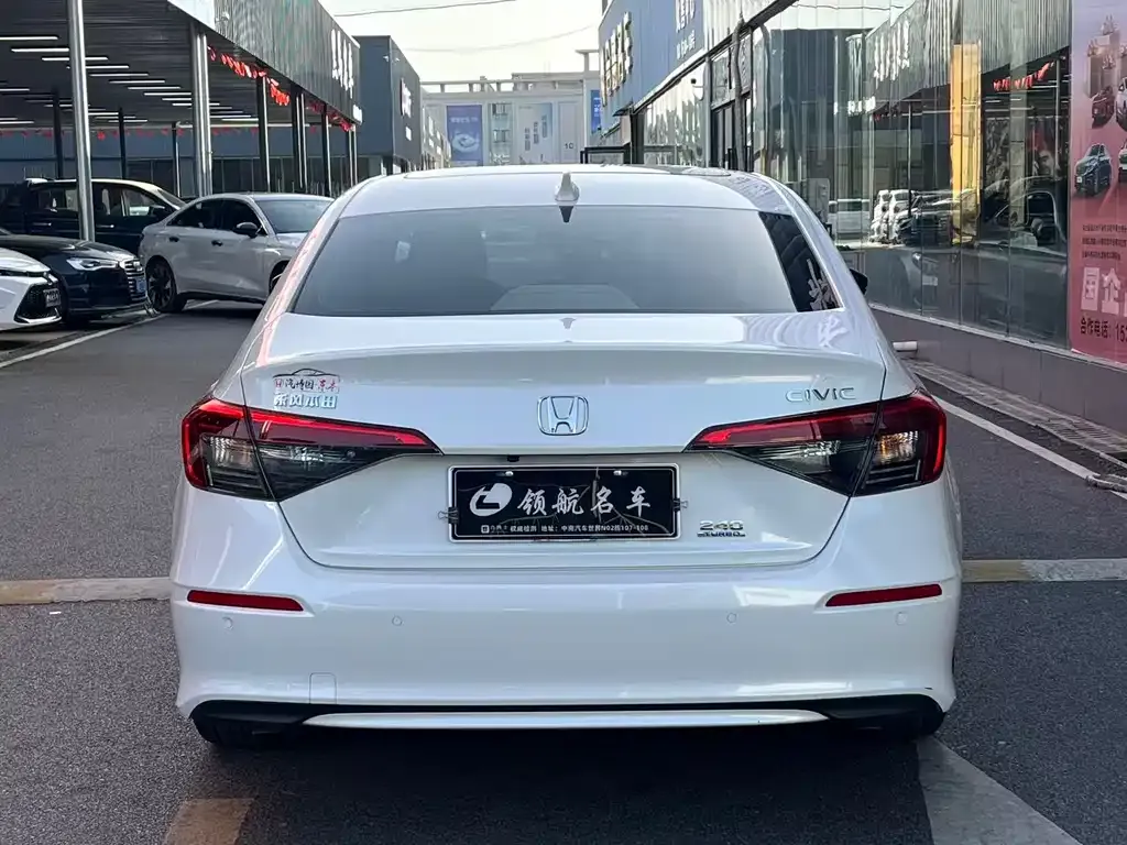 Honda Civic — фото 5