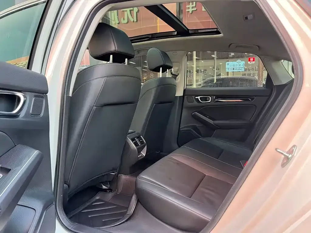 Honda Civic — фото 8