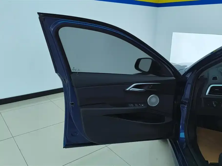 BMW 1 Series 2021 из CN, фото 7