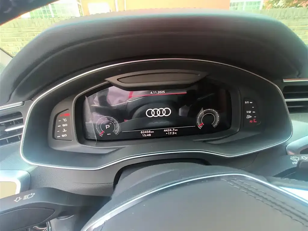 Audi A6L 2022 из CN, фото 2