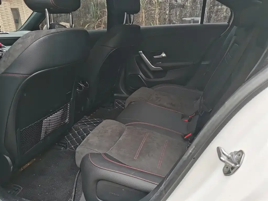 Mercedes-Benz A-Class 2023 из CN, фото 5