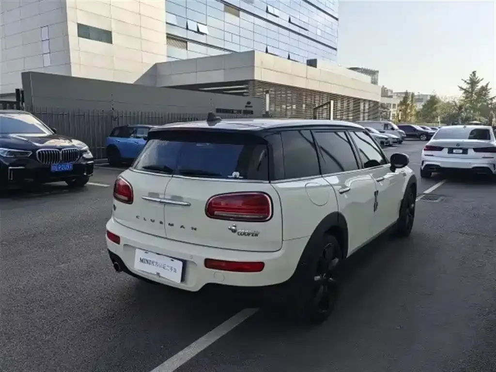 [object Object] Mini Clubman 2022 из CN, фото 4