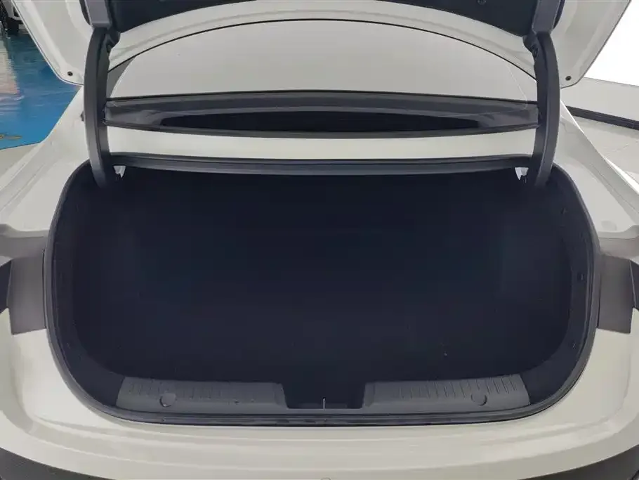 Changan Eado 2024 из CN, фото 4