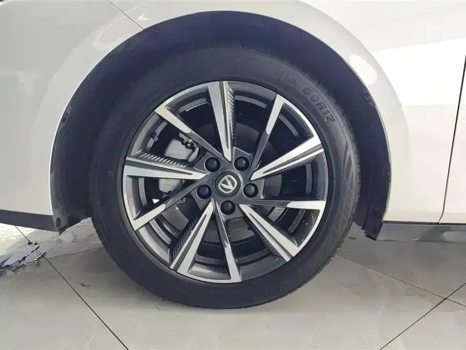 Changan Eado 2024 из CN, фото 6