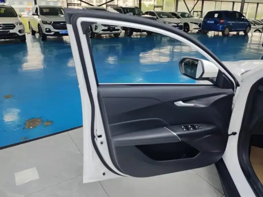 Changan Eado 2024 из CN, фото 7