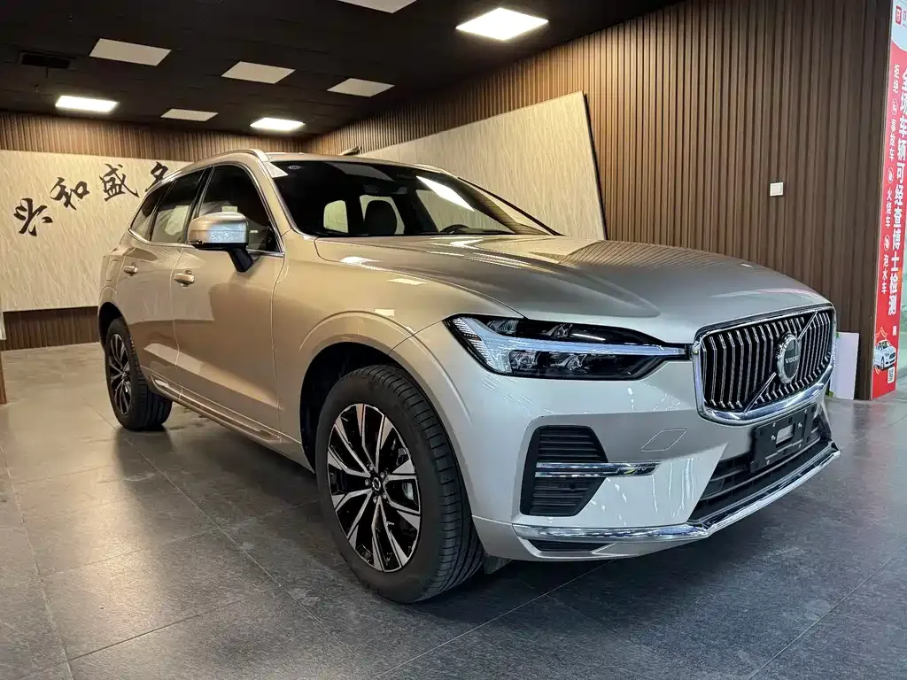 Volvo XC60 2025 из CN, фото 3