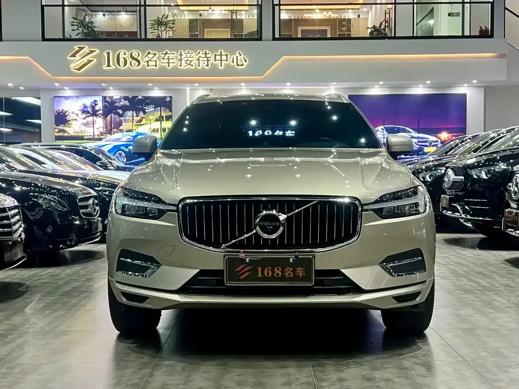 Volvo XC60 2021 из CN, фото 3