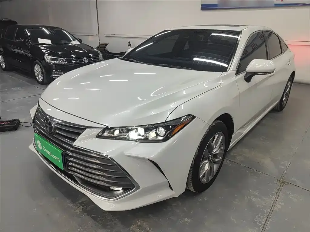 Toyota Avalon 2021 из CN, фото 2