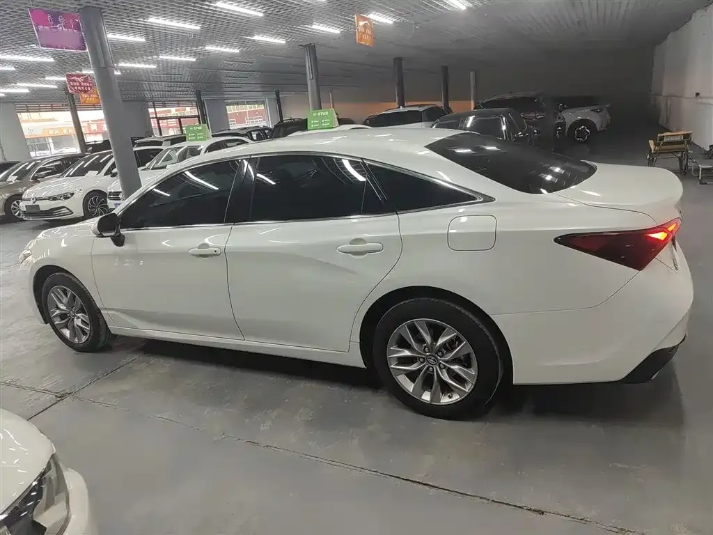 Toyota Avalon 2021 из CN, фото 5