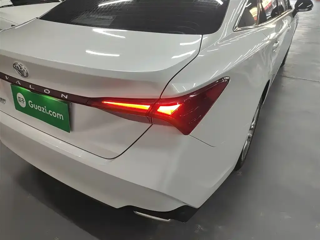 Toyota Avalon 2021 из CN, фото 8
