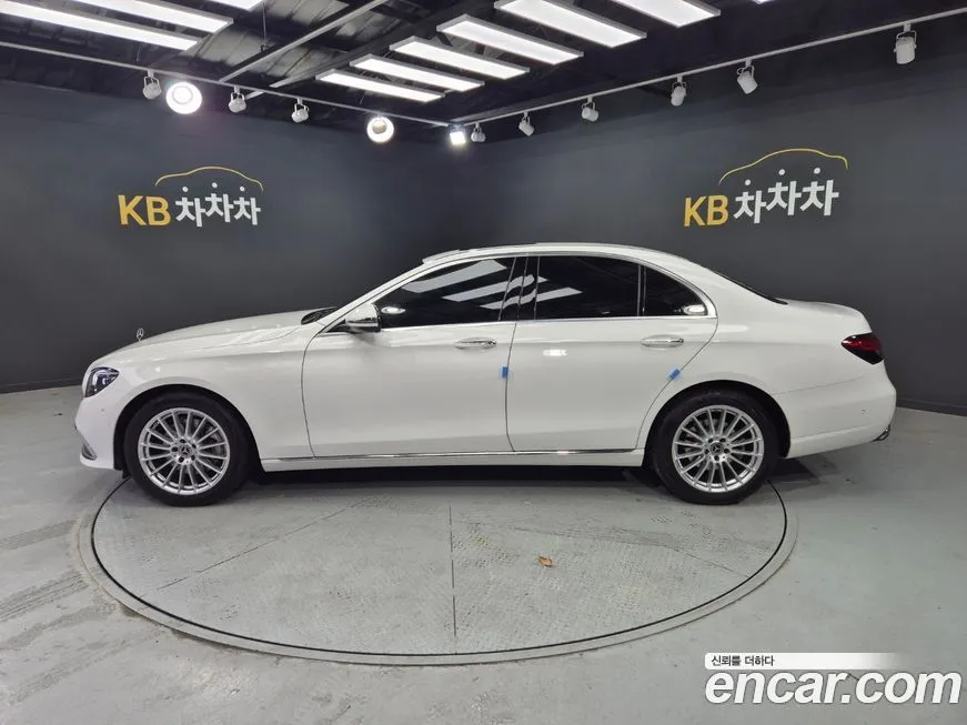 Mercedes-Benz E-Class 2021 из KR, фото 3