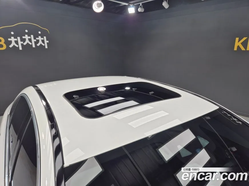 Mercedes-Benz E-Class 2021 из KR, фото 8