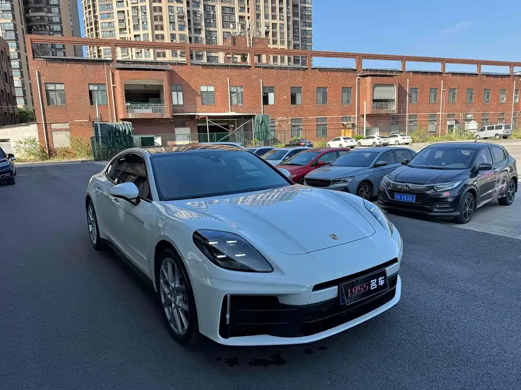 Porsche Panamera 2024 из CN, фото 3