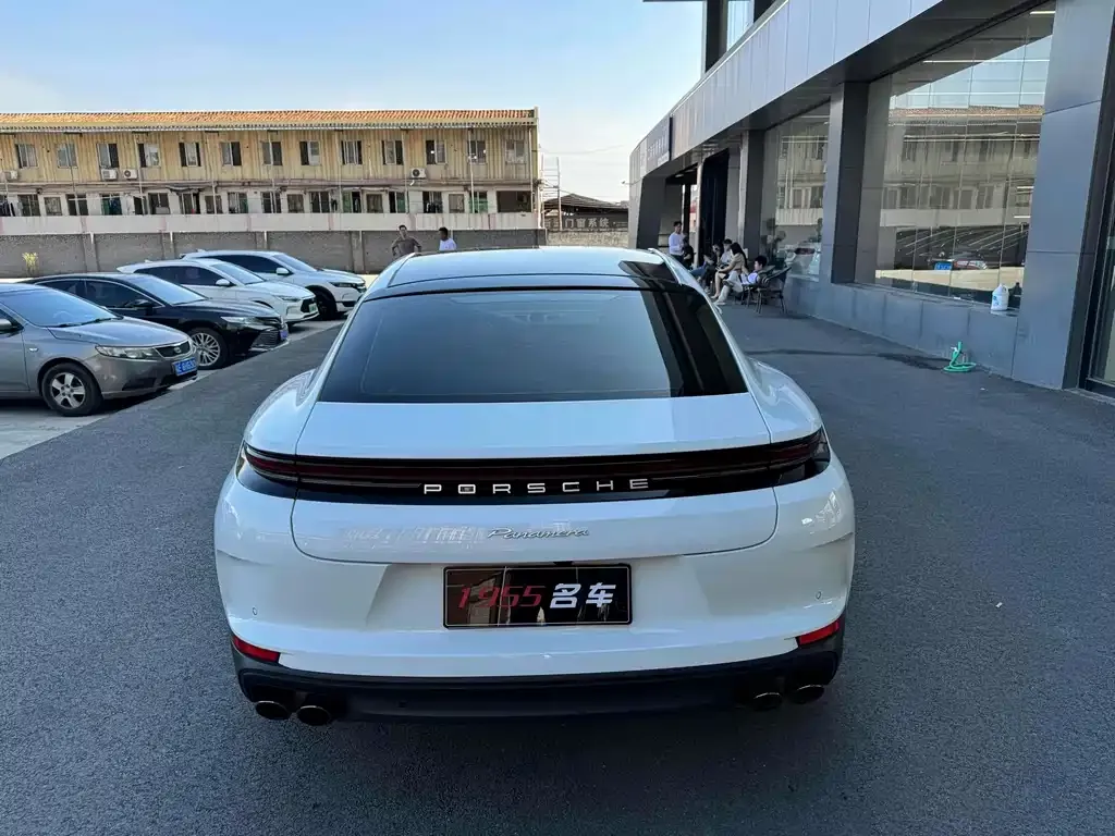 Porsche Panamera 2024 из CN, фото 8