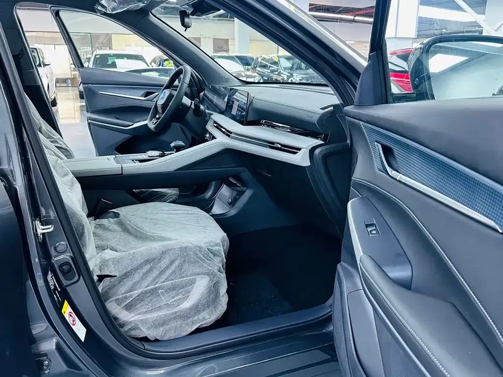 Changan CS75PLUS 2025 из CN, фото 8