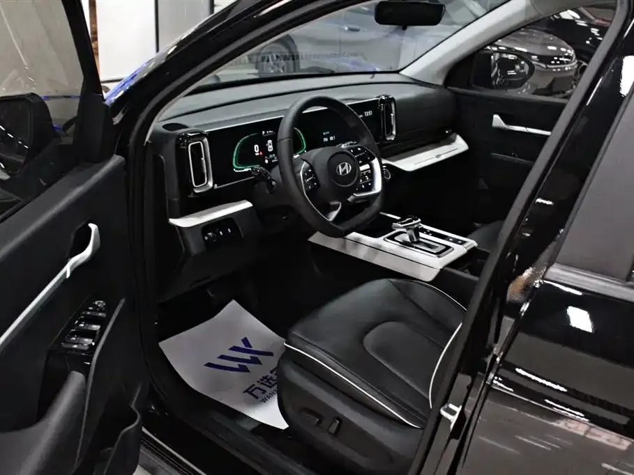 Hyundai ix35 2023 из CN, фото 4