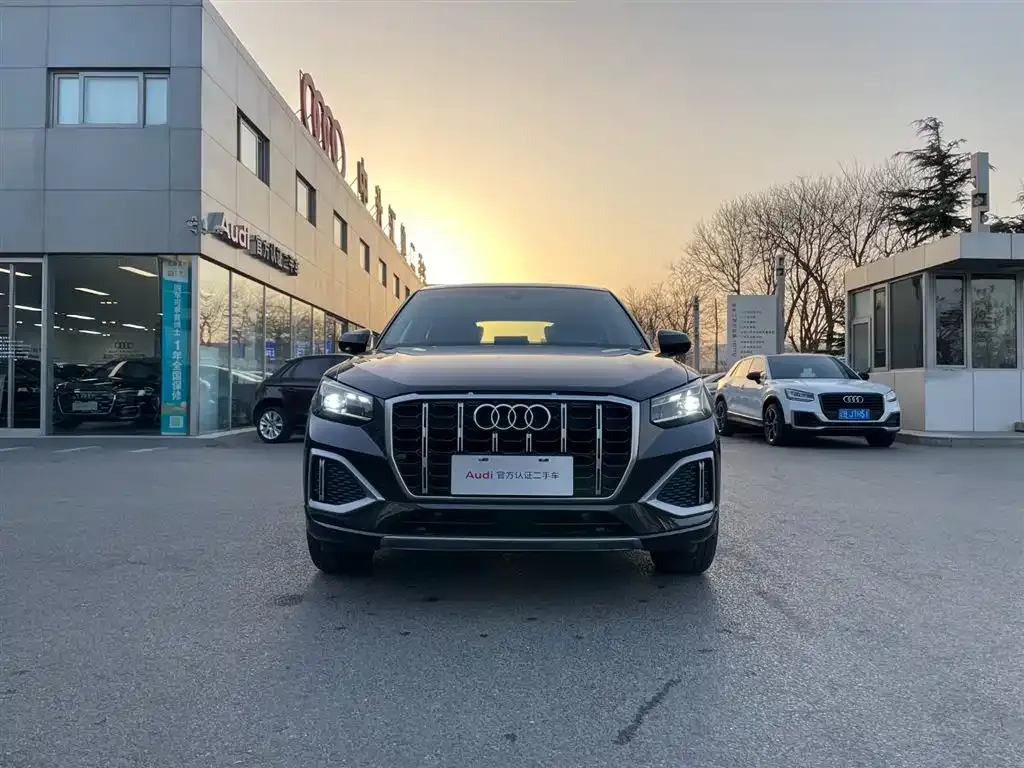 Audi Q2L 2023 из CN, фото 2