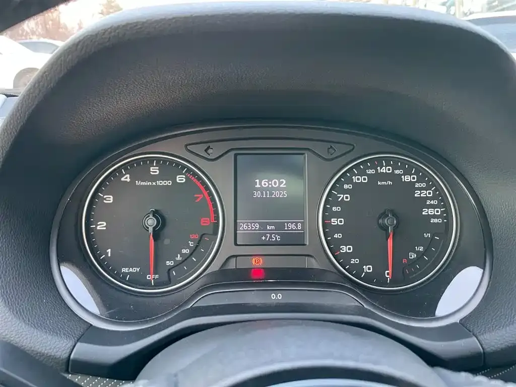 Audi Q2L 2023 из CN, фото 6