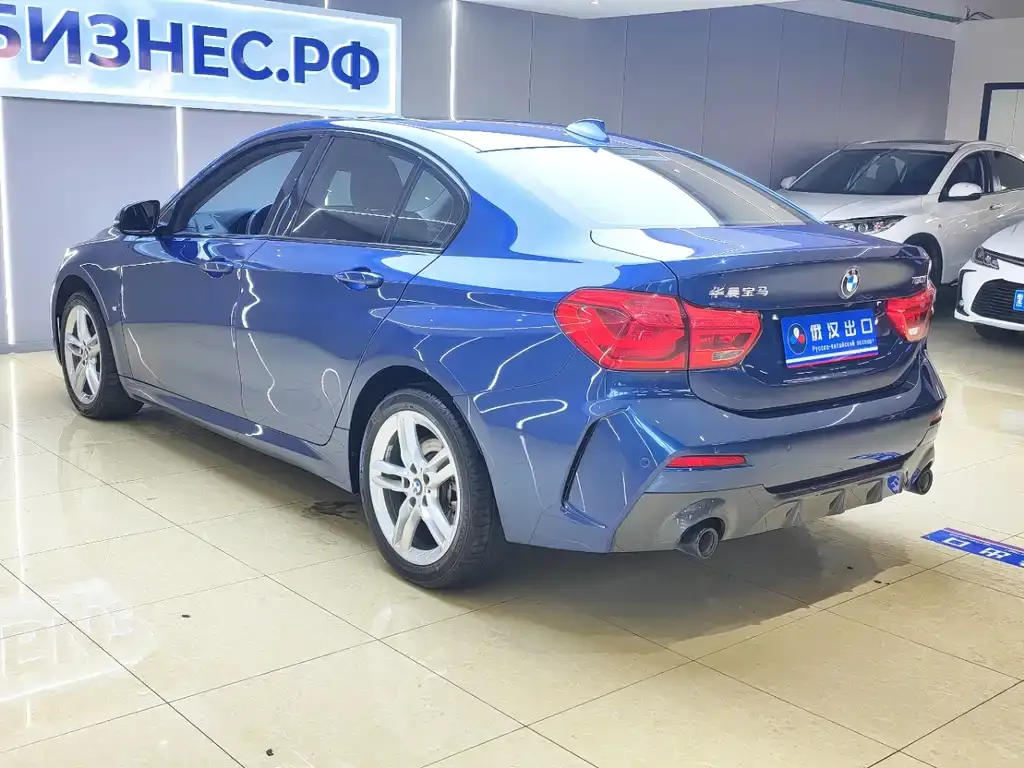 BMW 1 Series 2022 из CN, фото 4