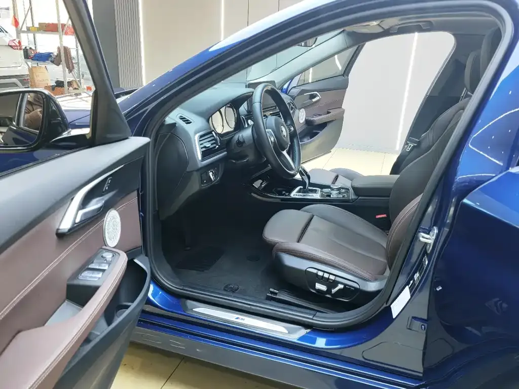 BMW 1 Series 2022 из CN, фото 7