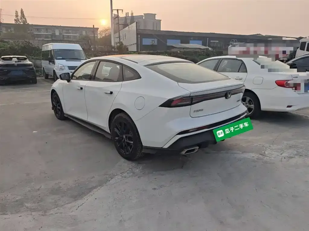 Changan UNI-V 2025 из CN, фото 5