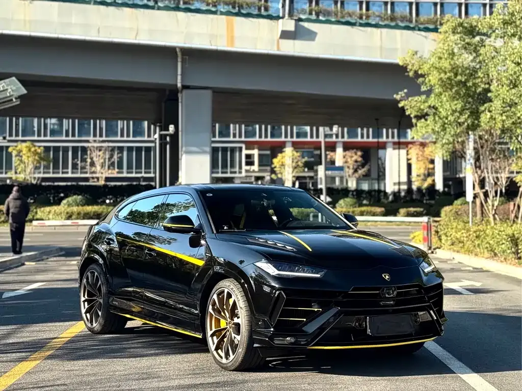 Lamborghini Urus 2025 из CN, фото 2