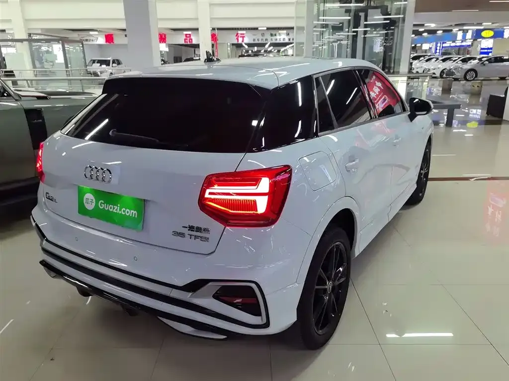Audi Q2L 2022 из CN, фото 7