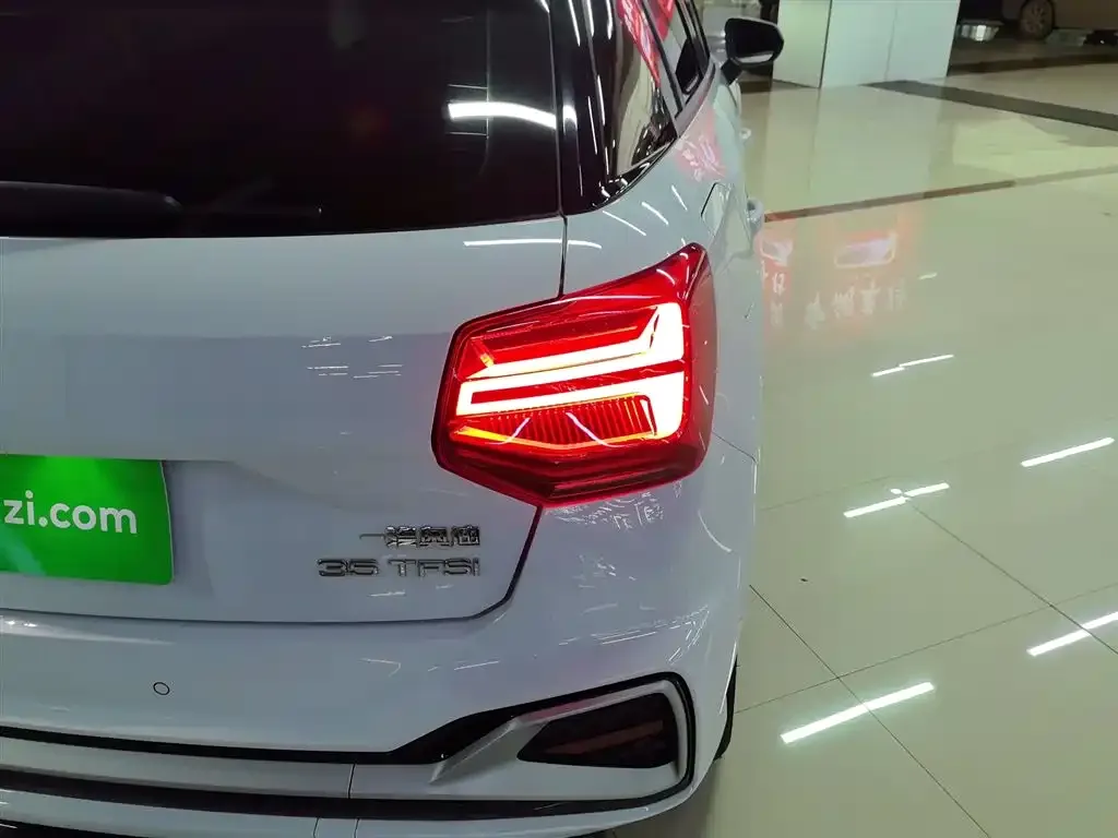 Audi Q2L 2022 из CN, фото 8