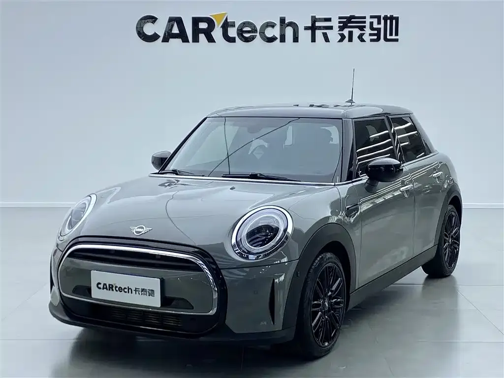 MINI Cooper (3-door) — фото 1