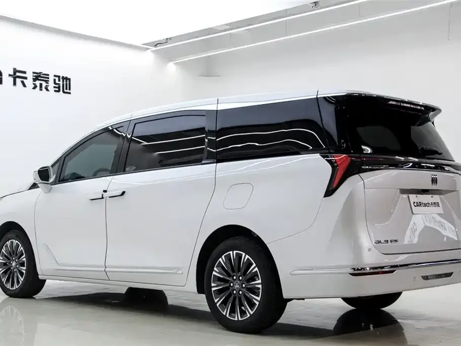 Buick GL8 2025 из CN, фото 4