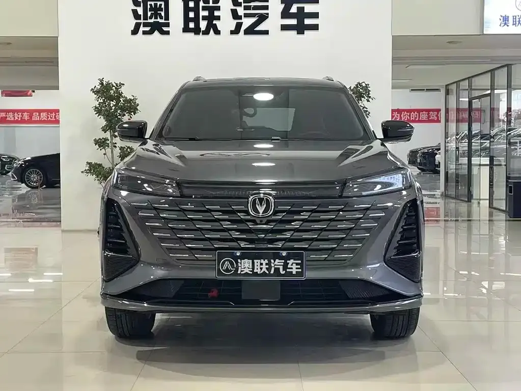 Changan CS75PLUS 2025 из CN, фото 2