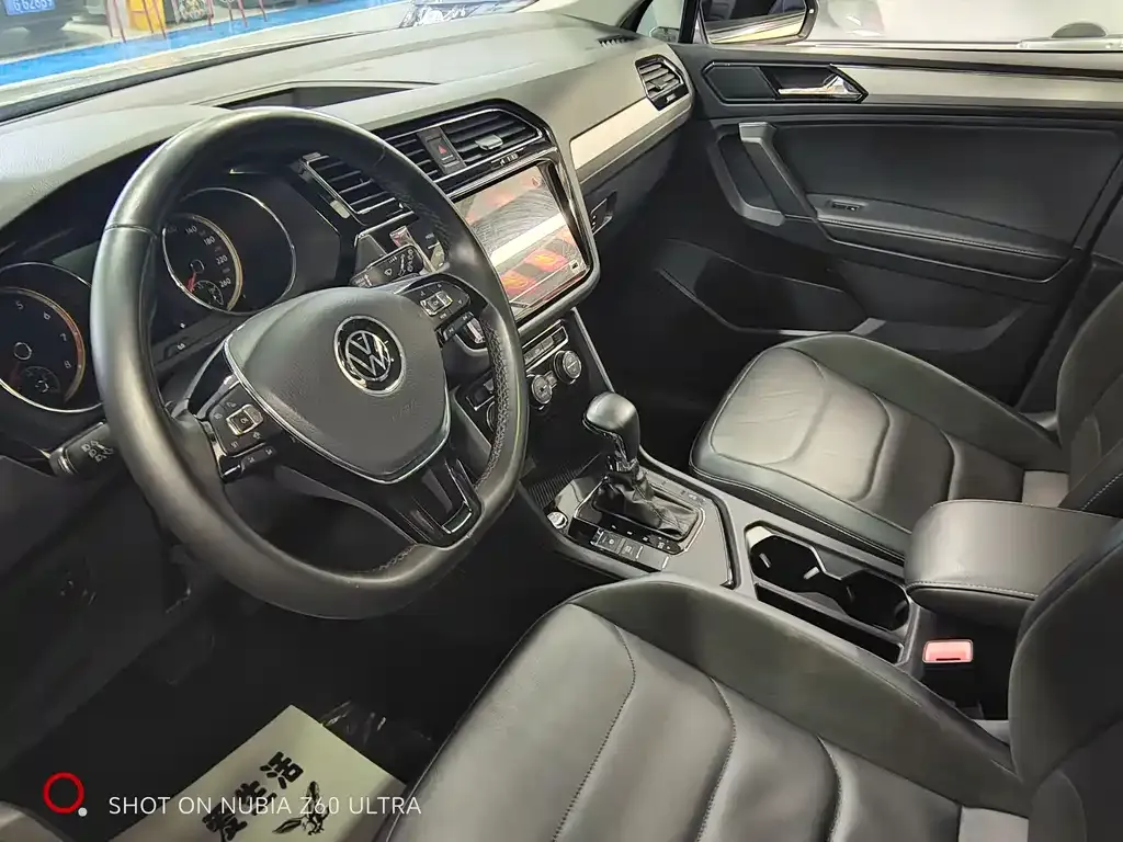 Volkswagen Tiguan L 2021 из CN, фото 6