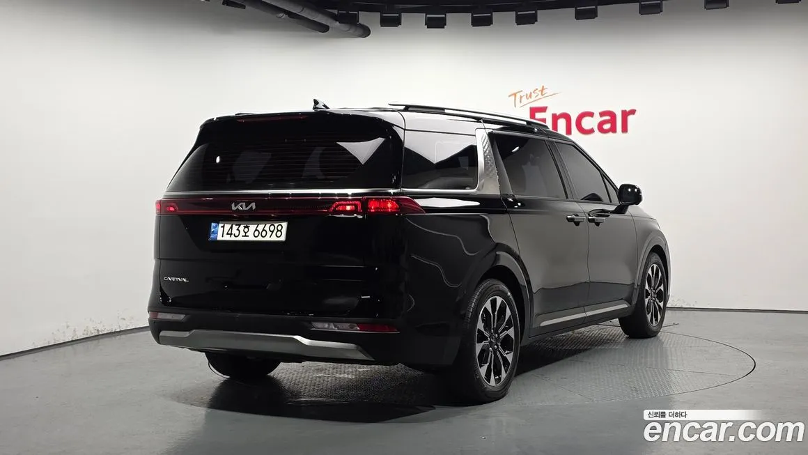 Kia Carnival 2022 из KR, фото 2
