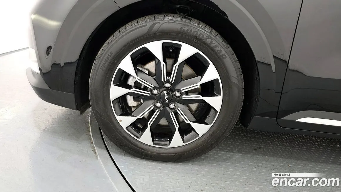 Kia Carnival 2022 из KR, фото 5
