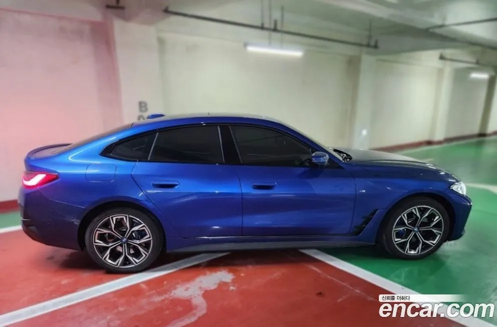 BMW i4 — фото 4
