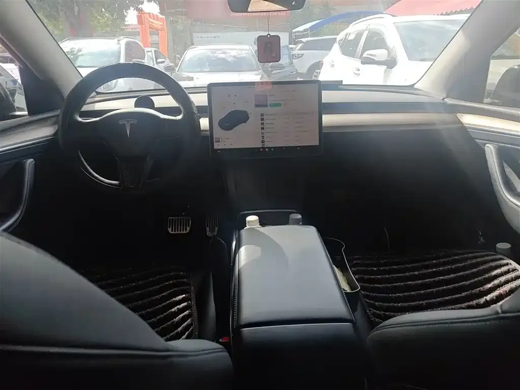 Tesla Model Y 2022 из CN, фото 10