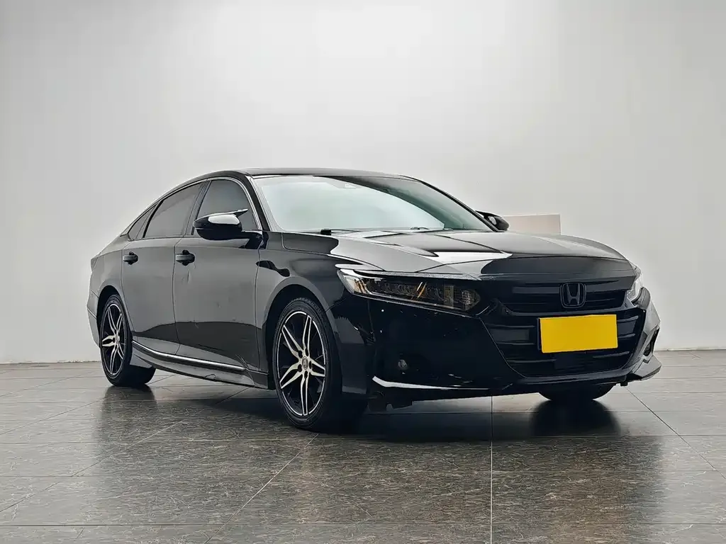 Honda Accord 2023 из CN, фото 2